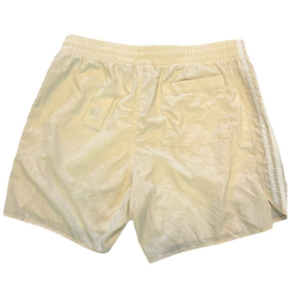 Adidas Originals Sprinter Shorts Cream White Men’s L Trefoil Logo NEW - Picture 3 of 4
